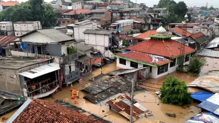Flash Floods in Indonesia Leave Dozens Dead, Rescue Efforts in Full Swing 6 Flash floods in Indonesia 2025 submerging homes and streets