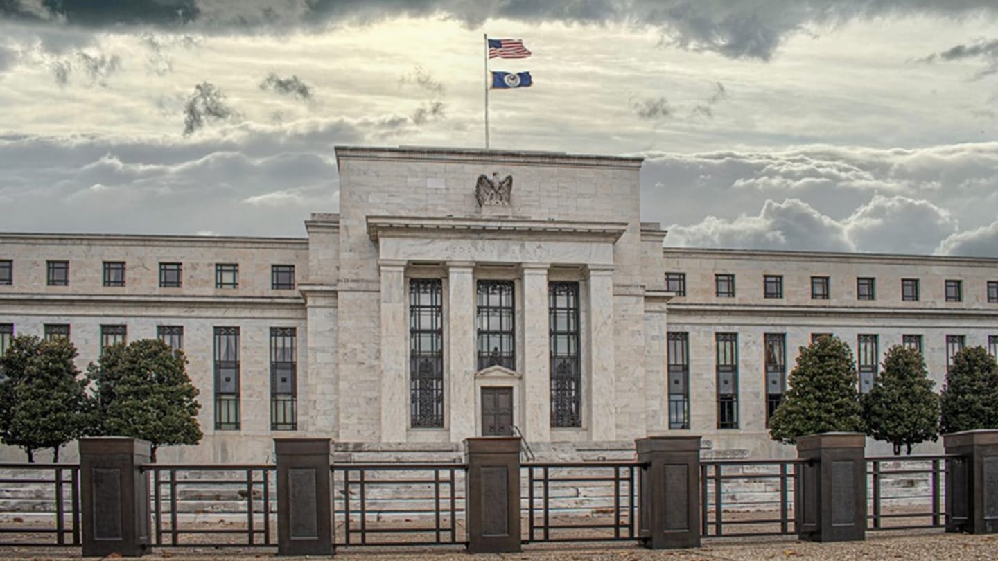 US Federal Reserve Meeting 2025 | Monetary Policy & Impact 1 US Federal Reserve building during 2025 monetary policy meeting